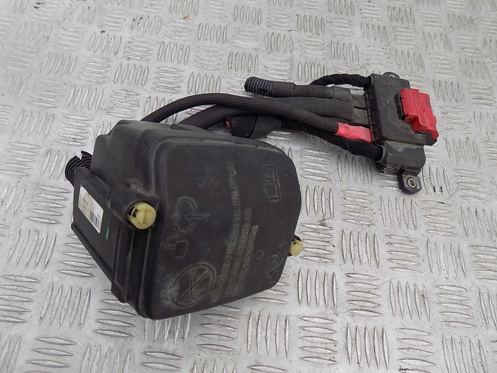 фото №1, Alfa romeo stelvio коробка предохранителей