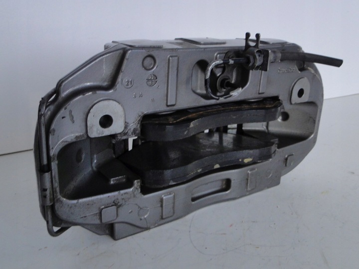 фото №12, Mercedes супорт переднє 63 amg brembo 20d03903 g клас w463 463