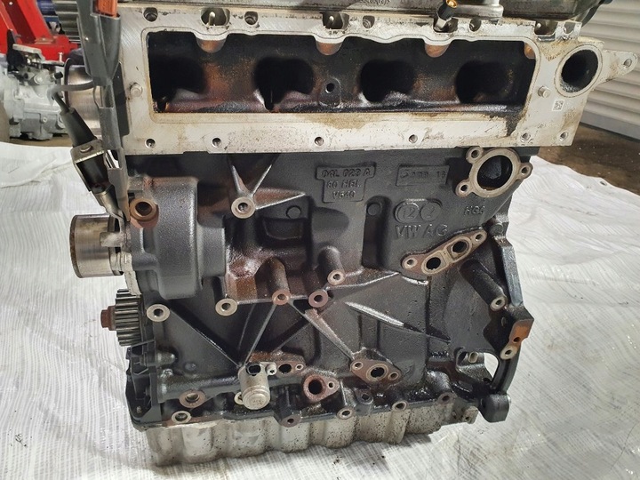 фото №11, Vw golf vii leon a3 8v octavia 5e t-roc 1.6tdi cxx двигатель комплектный стойка