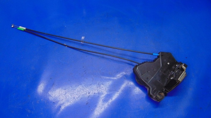 фото №1, Замок двері правий перед 2pin toyota avensis ii t25