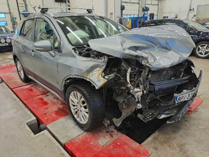фото №7, Suzuki sx4 реле 2015 1.6l 0689004670 068900-4670