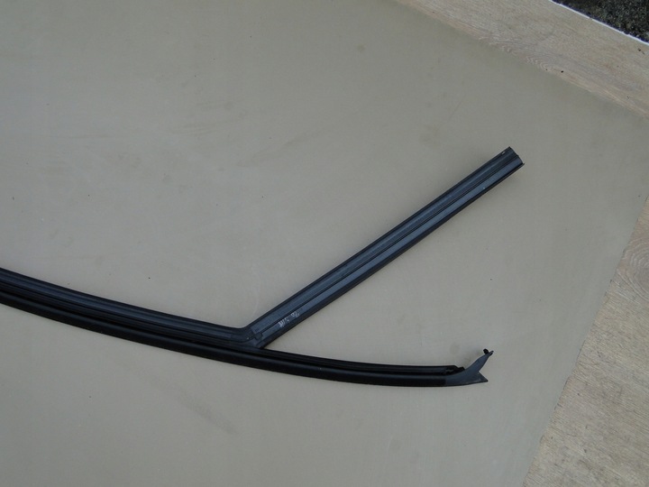 фото №9, Renault talisman прокладка двері правий перед