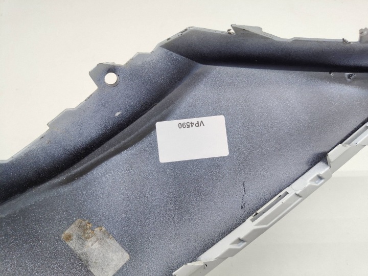 фото №6, Молдинг уголок бампера правое перед volkswagen touareg iii 760807490a