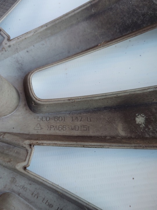 фото №5, Vw beetle passat touran колпак 16' 5c0601147b оригинал 5c0 601 147 b