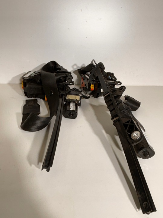 фото №2, Pas безпеки з podajnikiem cabrio audi a5 8t 8f рестайлінг 9f0 857 759