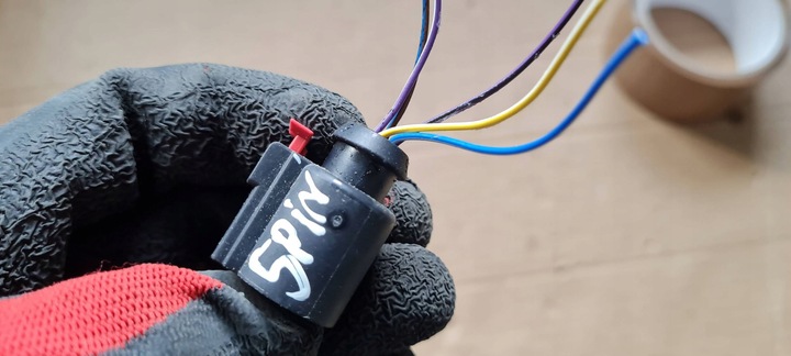 фото №5, Q3 83a штекер разъём соединитель 4h0973713g sq7 4m q7 a4 b9 8w a5