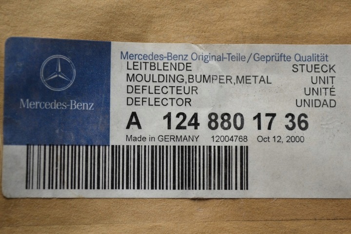 фото №13, Mercedes w124 планка хром бампера зад левая