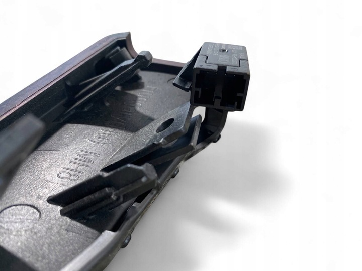 фото №13, Audi q8 рамка бардачка панели распределительной