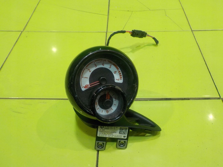 фото №1, Smart forfour ii 1.0 b 16r 5d obrotomierz спидометр приборы a4539011200