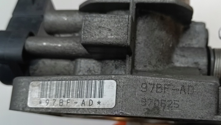 фото №8, Дроссельная заслонка ford fiesta mk4 1.25 95bf-98989-jb
