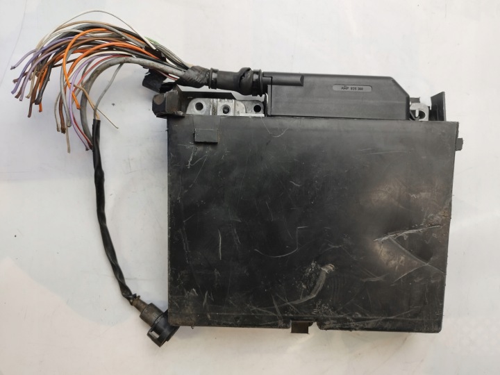 фото №16, Renault блок керування двигуном (ecu) 7700857585 s101715101d