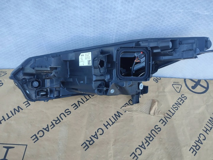 фото №14, Фара лампа правая renault zoe рестайлинг fl 2020 полный led 260102384r