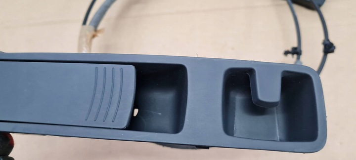 фото №7, Sq5 q5 80a рестайлинг кнопка трос открывания сиденья правые зад 80a880c22