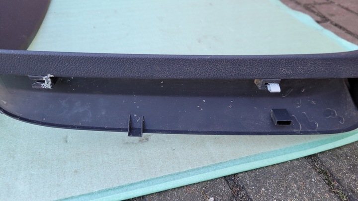 фото №9, Audi a6 c6 универсал защита обивка стёкла крышки задней багажника 4f9867973a