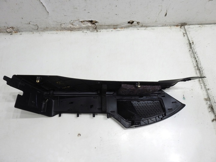 фото №6, Держатель крепление полки правый зад peugeot 407 sw