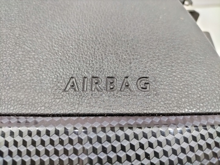 фото №6, Volkswagen up торпедо консоль подушка  подушки ремені оригінал демонтаж