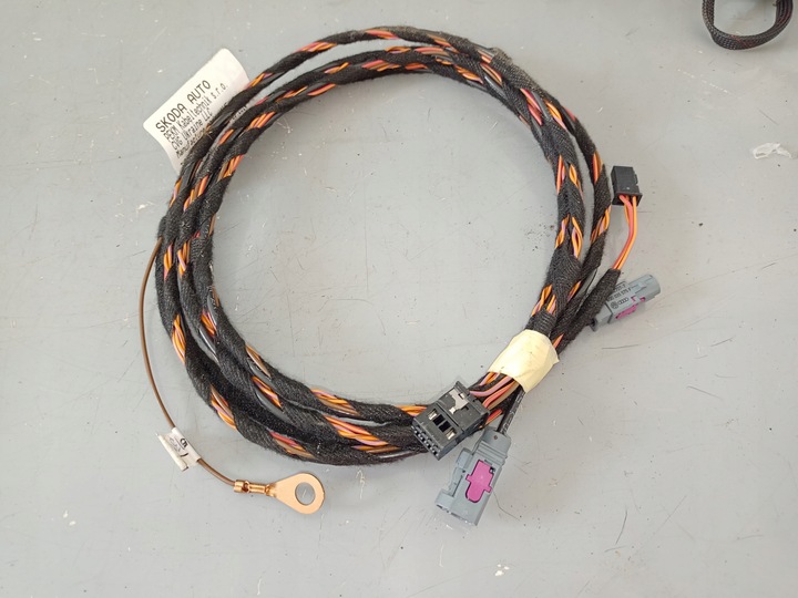 фото №12, Skoda superb iii 3v sedan жгут установка камеры крышки 3v5971658a