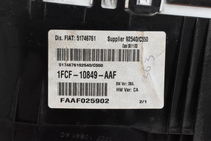 фото №8, Панель приладів eu 51746761 fiat stilo 1.4 16v 95 km 01-10