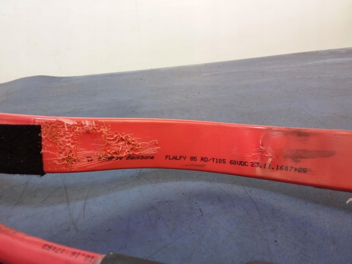 фото №4, Audi a8 d4 шланг акумулятора 4h0971225k