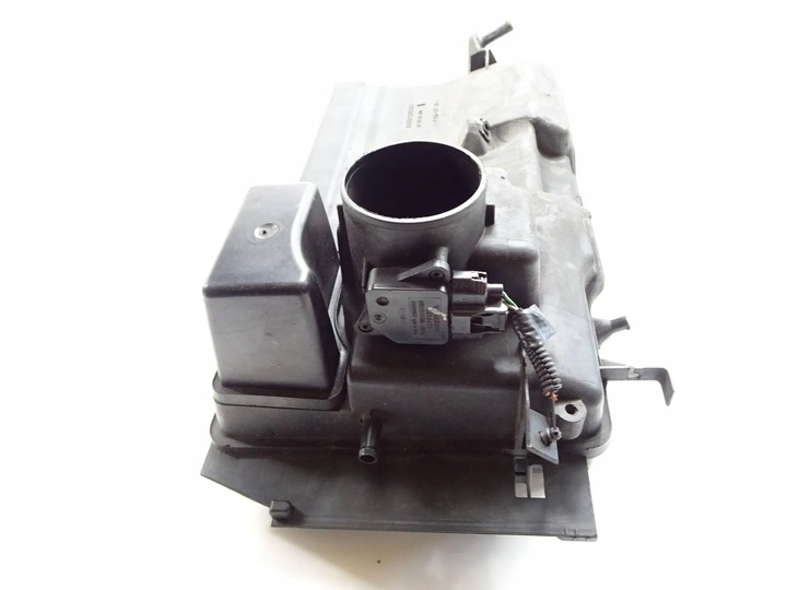 фото №7, Корпус фільтра повітря volvo s40 v50 c30 c70 ii 2.4 b