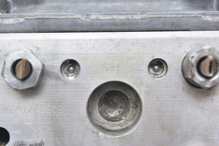 фото №7, Блок керування abs zafira a 0273004592 0265220636 24432510 er