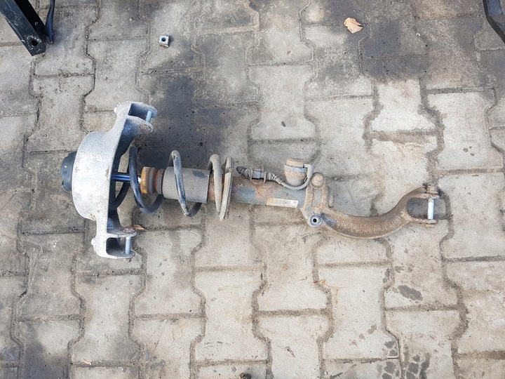 фото №1, Audi a4 b8 08r- 3.0 tdi амортизатор правый перед