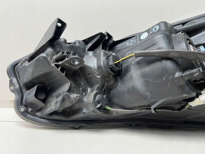 фото №12, Лампа передняя правая nissan micra k14 обычная led