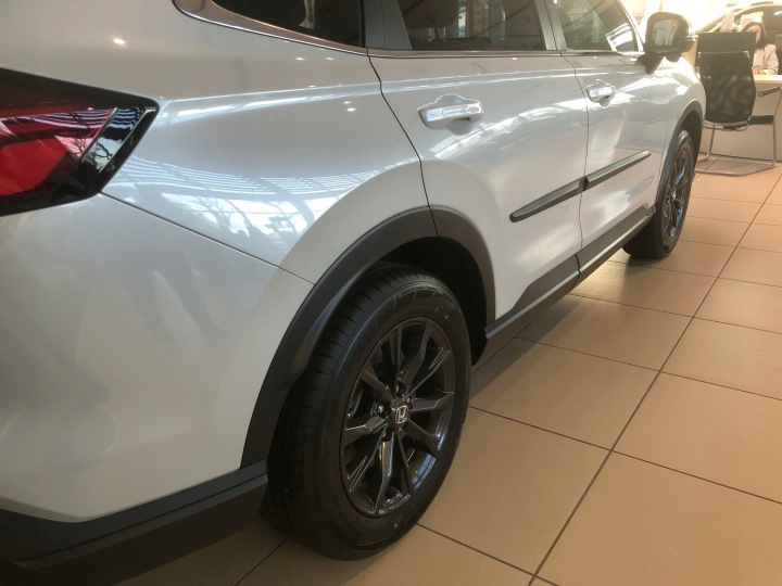 фото №7, Honda cr-v crv vi поколение od 2022r - планки боковые, защитные накладки дверь