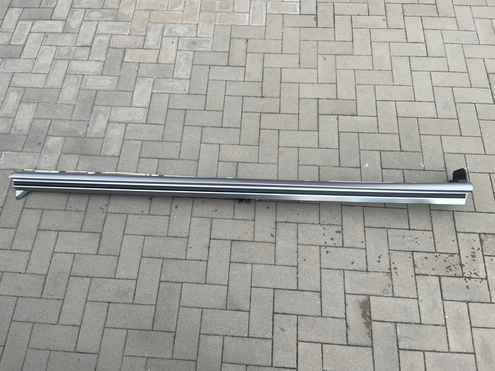 фото №1, Hyundai ioniq 5 планка пороговая правая 87752-gi100