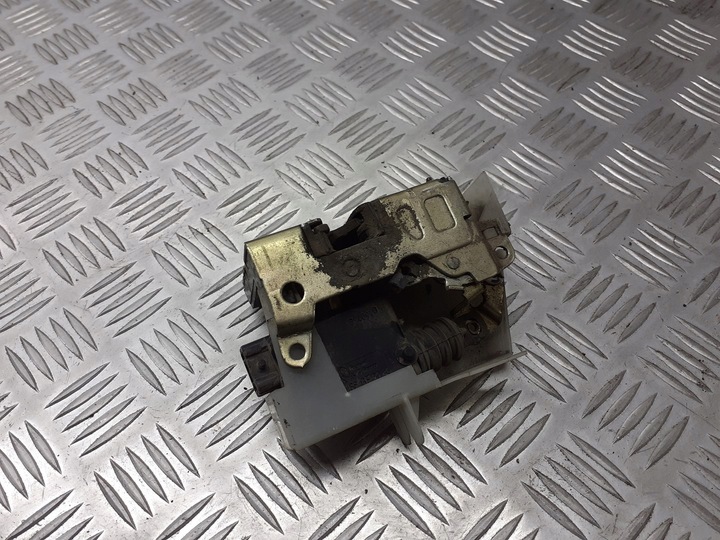 фото №2, Замок дверь центральный левый зад renault thalia i