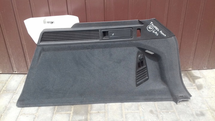 фото №1, Оббивка багажник права 760867038c vw touareg iii