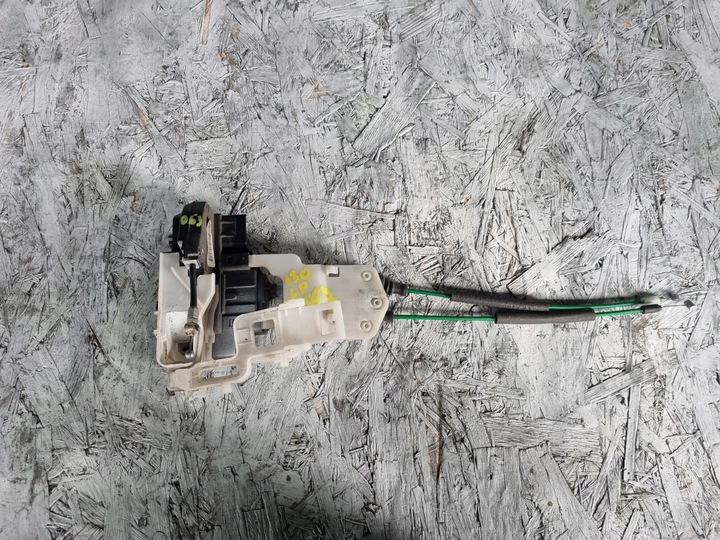 фото №1, Hyundai i30 i 07-12 замок двері лівий перед 6 pin