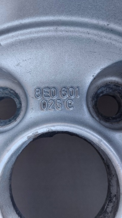 фото №12, Диски алюмінієві audi a4 b6 a3 8l 5x112 7x16 et42 8e0601025c