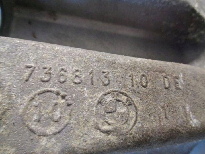 фото №13, Bmw 1 f20 13 1.6 b лапи подушка левая правая комплект