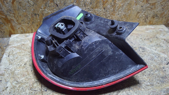 фото №9, Лампа правые зад mitsubishi colt vi 3d mr957366