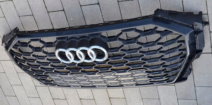 фото №4, Решітка радіатора решітка audi q3 83f s line гарний