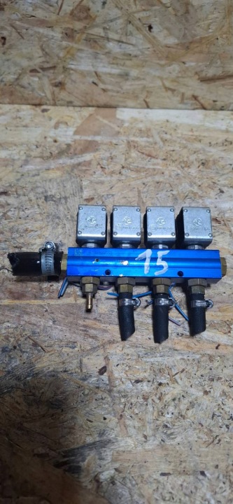 фото №8, Паливна рейка  газу lpg volvo s40 ii 67r010973