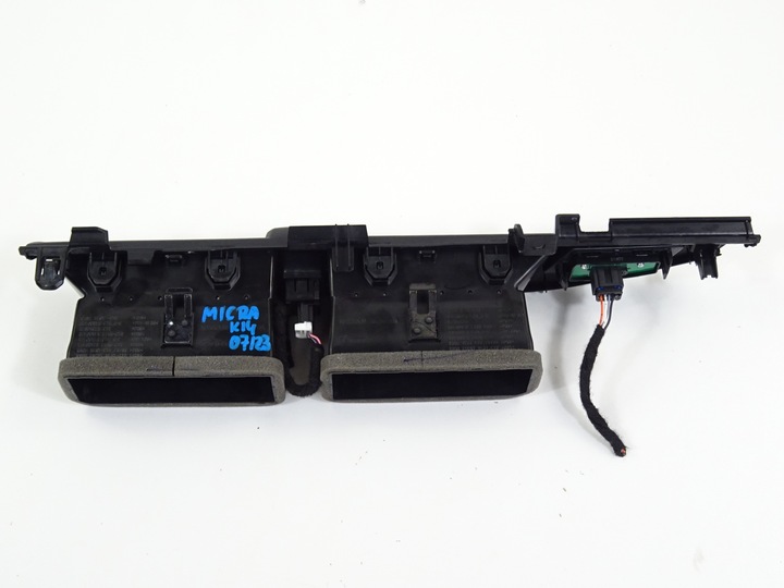 фото №16, Micra k14 решётка воздуховод средняя 687515fa3a