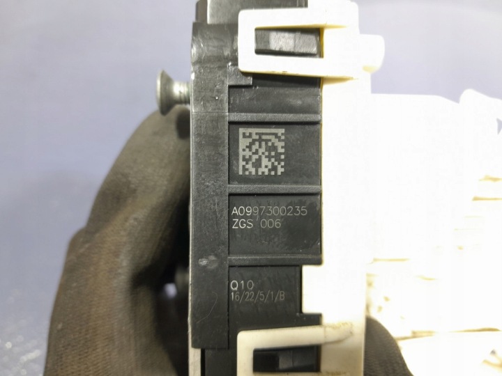 фото №6, Mercedes cls w218 рестайлінг замок двері зад праве keyless 4 pin a0997300235