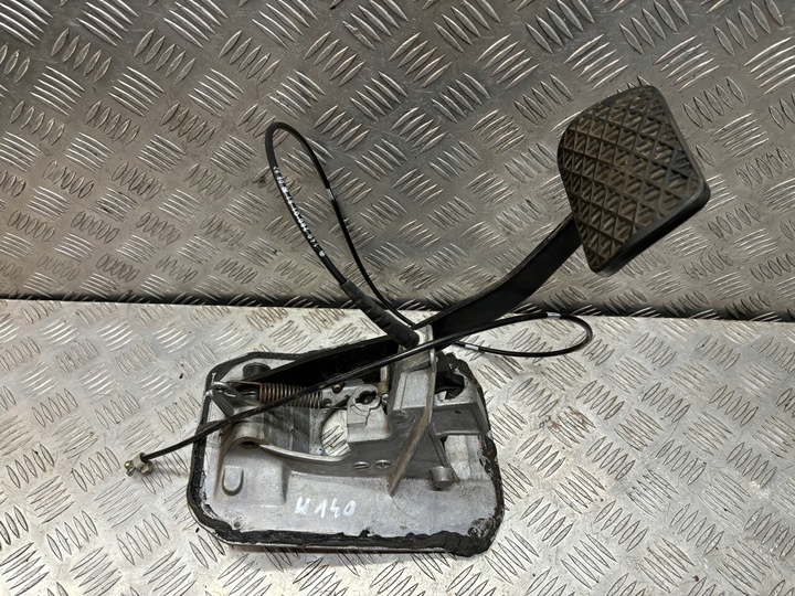 фото №1, Mercedes s-klasa w140 педаль гальма 1402900419