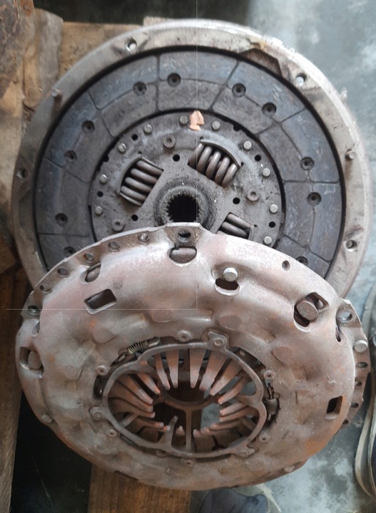 фото №1, Mitsubishi asx 1,8 did маховик з двома масами зчеплення