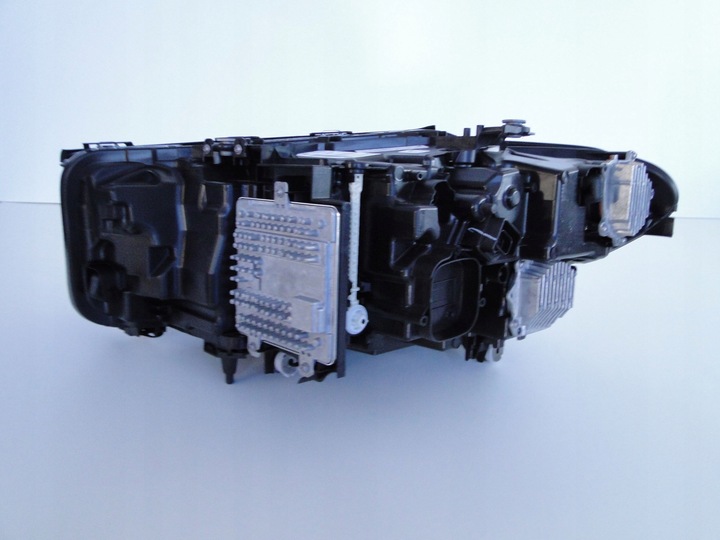 фото №9, Bmw m5 g30 g31 lci рестайлинг лампа правая перед laser