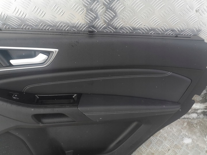 фото №5, Ford s max mk2 17 r оббивка двері права перед