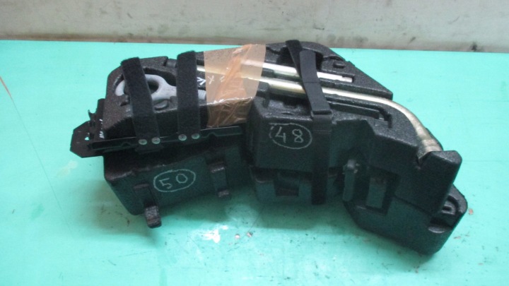 фото №8, Vw touareg i 05r комплект ремонтный 7l0012112 7l0012113