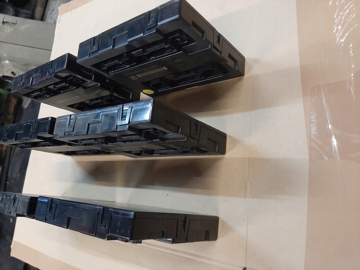 фото №10, Audi a4 b8 a5 8t модуль блок управления комфорта 8k0907064dc