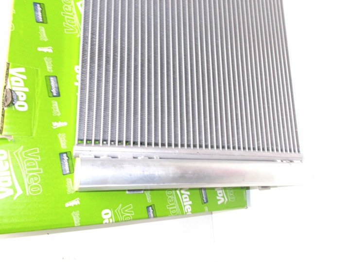 фото №16, Радиаторов кондиционера valeo 814179 9215824r
