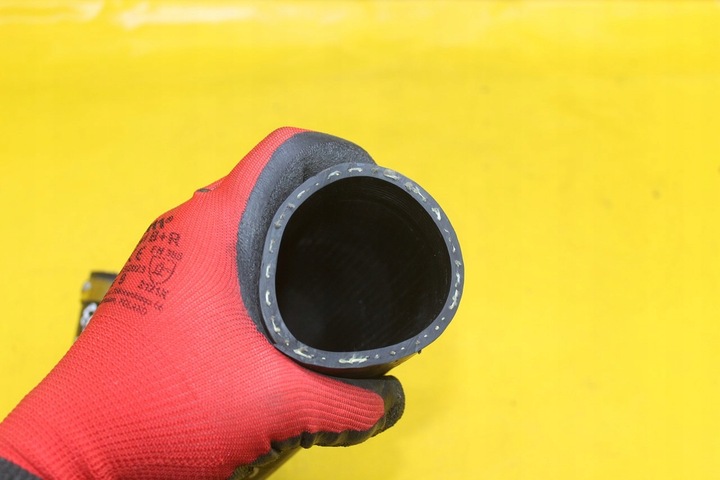 фото №5, Труба шланг шланг интеркулер porsche cayenne ii touareg 7p0145972d