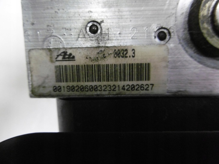 фото №6, Mazda 5 05/10r 2.0i 16v - модуль керування abs i esp