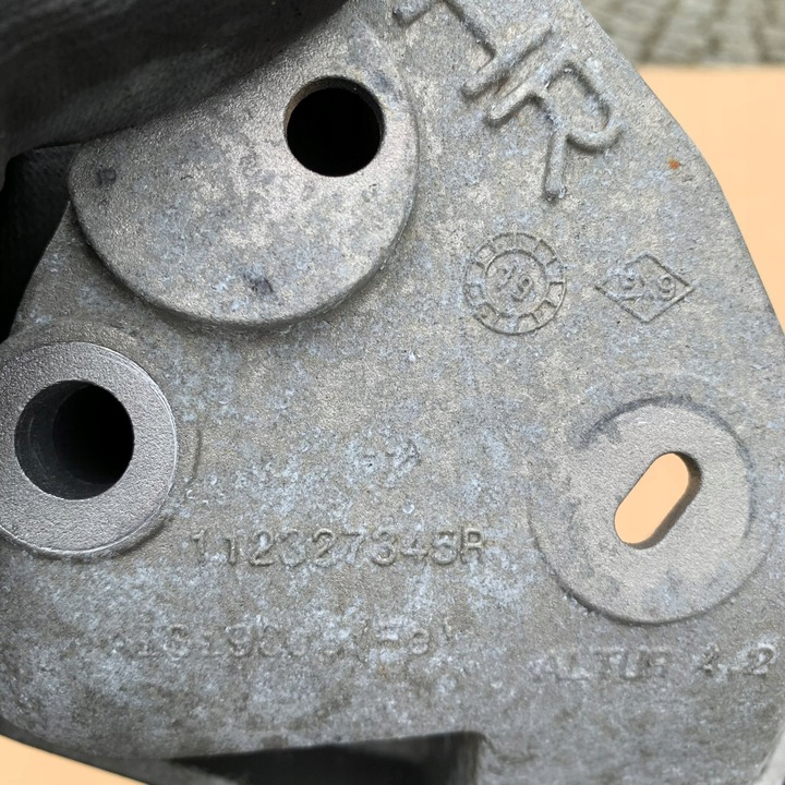 фото №2, Renault talisman 1.3 tce лапи подушка двигателя 112327345r