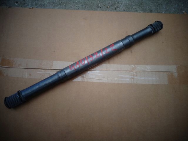 фото №1, Nissan primera p10 1.6 b піввісь ліва вал лівий